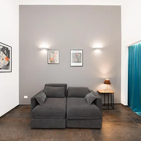 Galliera 32, House In The Heart Of