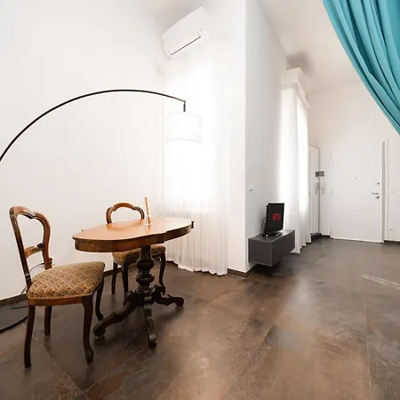 Апартаменты Galliera 32, House In The Heart Of Болонья